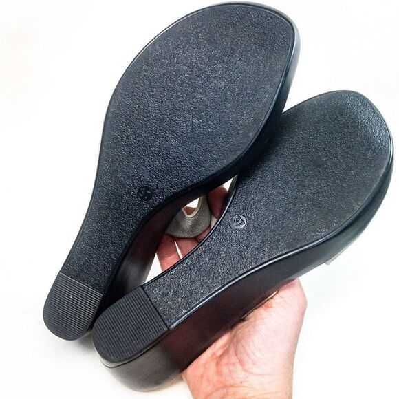 Callisto Beige Open-Toed Slip-On Mule Sandals Sz 6 - Picture 7 of 9